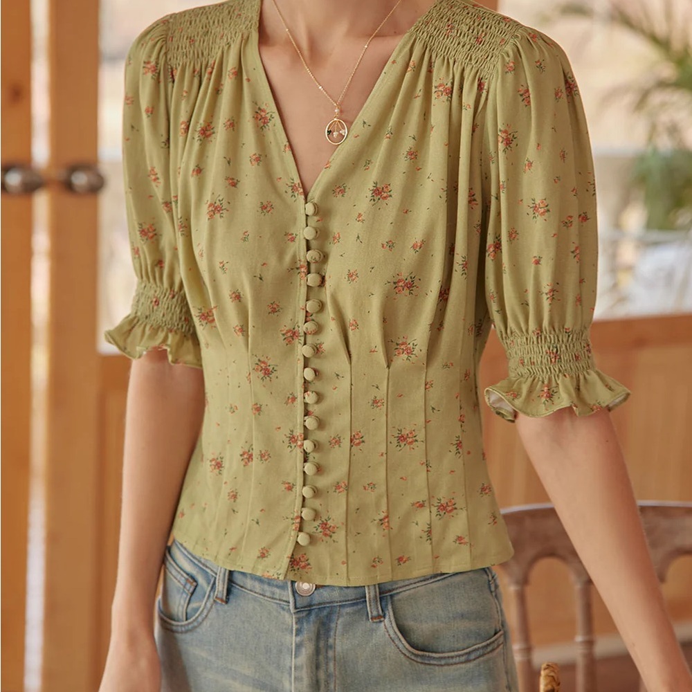 Smocked Sleeve Floral Button-Front Blouse - Green
